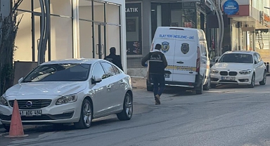 Mimarlık ofisinde ölü bulundu