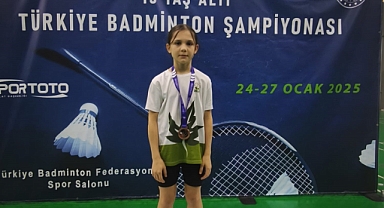 Osmangazili genç badmintoncudan gururlandıran başarı