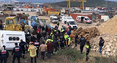 Bursa'da servis otobüsü kaza yaptı: 15 yaralı