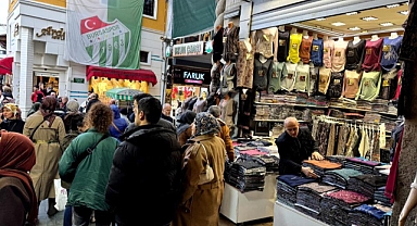 Boykot çağrısı tarihi çarşılarda karşılık bulmadı