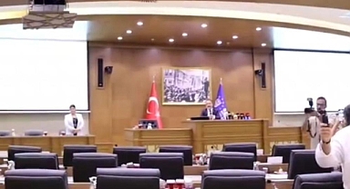 Bursa Büyükşehir Meclisi'nde gerginlik