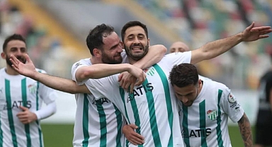 Bursaspor, Tahir Babaoğlu ile yollarını ayırdı