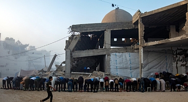 İsrail, Gazze'de Kurban Bayramı'nın ilk gününde en az 42 kişiyi öldürdü