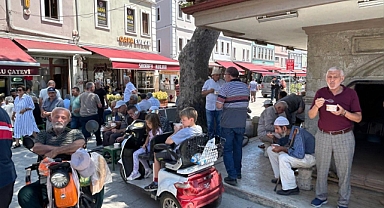 81 ilde vakıf camilerinde aşure ikramı