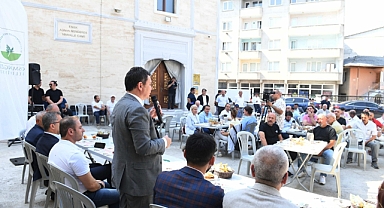  Başkan Aydın halkın dertlerini dinleyerek çözümler üretiyor