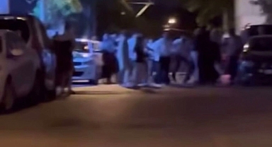 Bursa’da iki grup arasında çıkan kavga kamerada