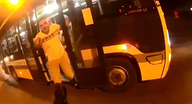 Bursa'da otobüs şoförü ile motosiklet sürücüsü arasında yol verme tartışması