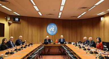 TBMM Başkanı Kurtulmuş, Filistin Ulusal Konseyi Başkanı Fattouh ile bir araya geldi