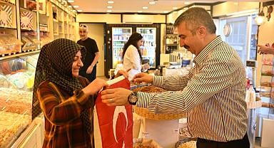 Yıldırım al bayraklarla donatıldı