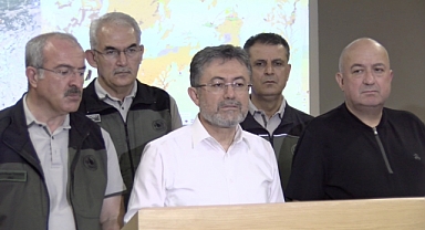 Bakan Yumaklı'dan Çanakkale'deki yangınlara ilişkin açıklama