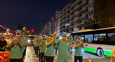 Bursa’da 30 Ağustos Zafer Bayramı Zafer Yürüyüşü Coşkuyla Kutlandı