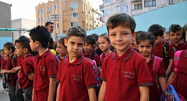 Bursa’da 657 Bin Öğrenci ve 41 Bin Öğretmen Ders Başı Yapacak