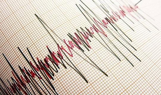 Bursa Yine Sallandı! Balıkesir Sındırgı'da 4.1 ve 3.9 Büyüklüğünde Deprem