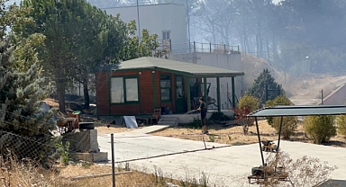 Çanakkale'de yangın işletmelere sıçradı