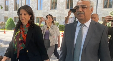 DEM Parti heyeti yeniden İmralı yolunda