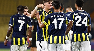 Fenerbahçe, UEFA'ya listesini bildirdi