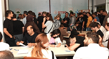 Osmangazi’de istihdam buluşması yoğun ilgi gördü