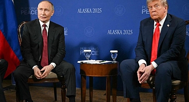 Trump ile Putin Alaska’da Tarihi Buluşmada: Gözler Barış Masasında