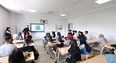 Üniversite hayallerinizi Büyükşehir'le gerçekleştirin