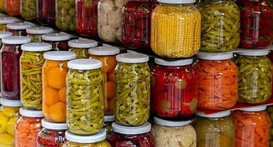 Uzmandan Kritik Uyarı: Evde Konserve Yaparken Dikkat! Zehirleyebilir