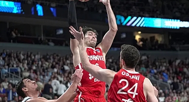 12 Dev Adam 24 Yıl Sonra EuroBasket Finalinde