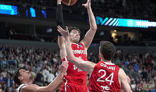 12 Dev Adam 24 Yıl Sonra EuroBasket Finalinde