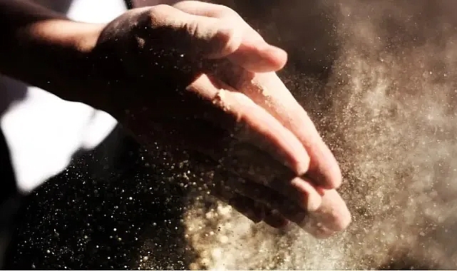 Akıllı Toz Teknolojisi: Geleceğin Mikroskobik Sensörleri