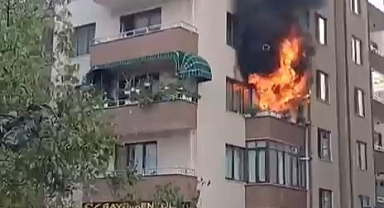 Bursa'da Ocakta Unutulan Yemek Yangına Neden Oldu