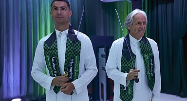 Cristiano Ronaldo ve Jorge Jesus, Suudi Arabistan Milli Günü'nde Kılıç Kuşandı