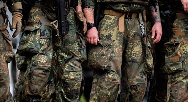 Almanya’da Polis ile Asker Arasında Facianın Eşiğinde Çatışma