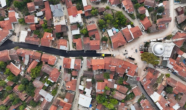 Çitli Mahallesi Tarihinde İlk Kez Sıcak Asfaltla Buluştu — Bursa Büyükşehir'den Ulaşım Atağı