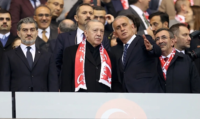 Cumhurbaşkanı Erdoğan, Türkiye - Gürcistan maçını izledi