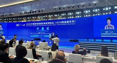 İznik Belediyesi, Çin'in Seramik Başkenti Jingdezhen'de Düzenlenen Uluslararası Seramik Fuarı'nda