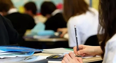 MEB Yeni Eğitim Sistemi İçin Kolları Sıvadı: 11. Sınıfta Diploma, 12. Sınıfta Uzmanlaşma Modeli Geliyor