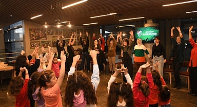 Osmangazi Belediyesi'nden Dünya Kız Çocukları Günü'ne Anlamlı Kutlama