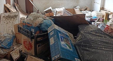 Yıldırım'da 'Çöp Ev' Temizlendi — Mahkeme Kararıyla 1,5 Kamyon Atık Çıkarıldı