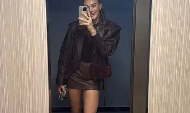 Zehra Güneş'in Mini Etekli Asansör Pozu Hayranlarını İkiye Böldü