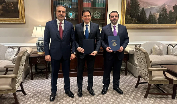 Beyaz Saray'da Türkiye-ABD-Suriye zirvesi: Bakan Fidan temasları değerlendirdi