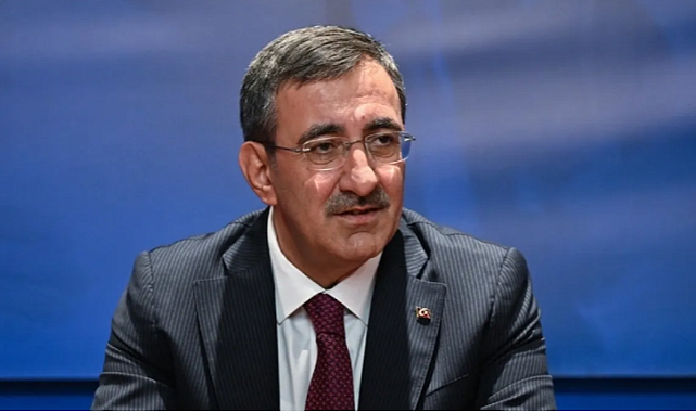 Cevdet Yılmaz: Enflasyon Kararlılıkla Düşüyor, 2027’de Tek Hanelere İneceğiz