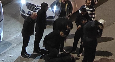 İnegöl'de Motosiklet ile Hafif Ticari Araç Çarpıştı: 1 Yaralı