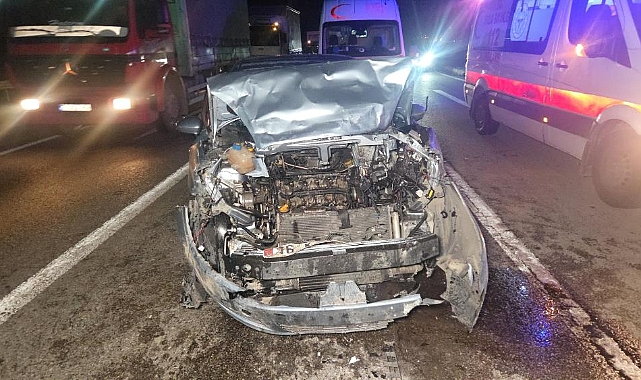 Orhangazi'de Kırmızı Işıkta Kaza: 1'i Çocuk 5 Yaralı