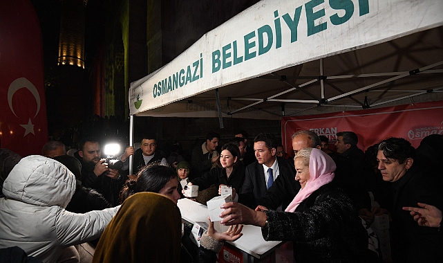 Başkan Erkan Aydın’dan Regaip Kandili’nde Kandil Simidi İkramı