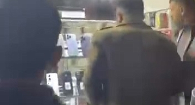 Bursa'da Telefoncu Dükkanında Tartışma Kavgaya Dönüştü