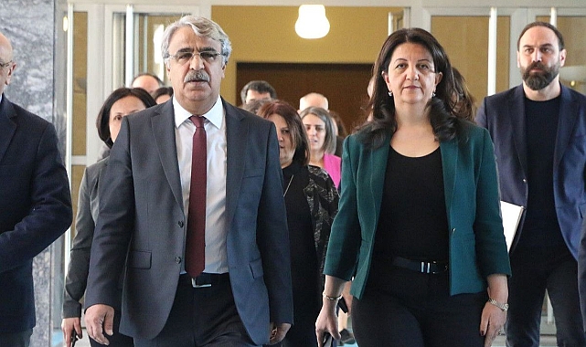 DEM Parti heyeti İmralı’ya gitti