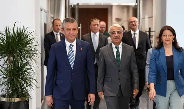 DEM Parti İmralı Heyeti CHP'yi 16 Aralık'ta Ziyaret Edecek