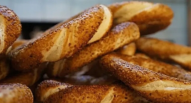 İSTİB Başkanı: İstanbul'da Simit Üretmek İçin İzin Gerekmiyor