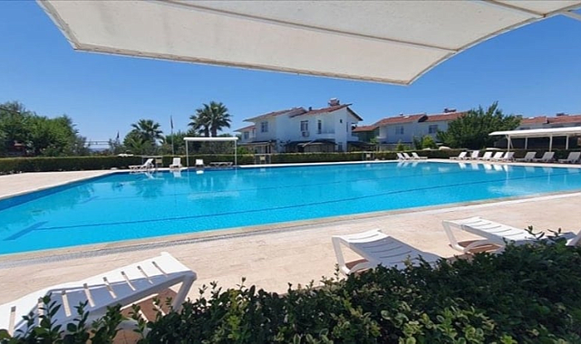 Tek Başına Gelen Erkek Müşteriyi Havuza Almayan Otele Ayrımcılık Cezası