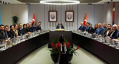 Cevdet Yılmaz’dan 2026 Ekonomisine Net Mesajlar: Enflasyon, Emekli Maaşı ve Büyüme Hedefleri