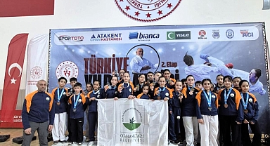 Osmangazi Belediyespor Karate Takımı Türkiye Yıldızlar Ligi'nde Madalyaya Doydu
