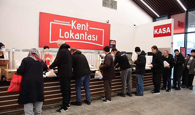 Osmangazi Belediyesi Ramazan İftar Sofralarıyla Binlerce Vatandaşı Buluşturuyor